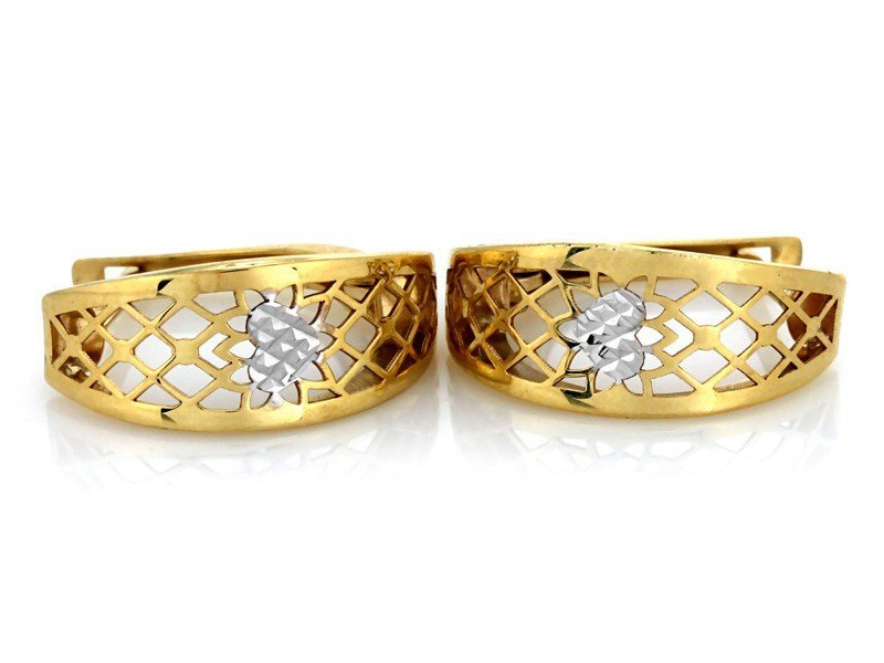 Kolczyki złote 375 angielskie ażurowe z małym sercem 1.60g