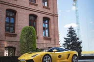Czasopisma - Jazda Lamborghini Gallardo ulicami Krakowa - miniaturka - grafika 1