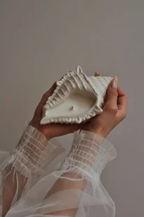 Świeca sojowa Muszla koncha 90 g Biel - Świece - miniaturka - grafika 1