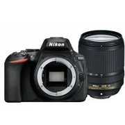 Nikon D5600 + AF-P 18-140 VR (VBA500K002)
