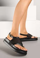 Klapki i japonki damskie - Czarne Siateczkowe Sandały Japonki na Grubej Podeszwie Redorelle - miniaturka - grafika 1