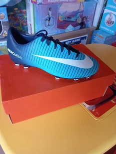 B7298-36 BUTY NIKE MERCURIAL VICTORY - Sortery dla dzieci - miniaturka - grafika 1