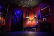 Czasopisma - Escape room "Sex room" w Warszawie - miniaturka - grafika 1