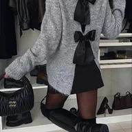 Swetry damskie - TEMU Sweter Damski z Wiązanym Tyłem i Kokardką - Miękka, Elastyczna Bluzka z Okrągłym Dekoltem, Jednokolorowy Top na Jesień/Zimę do Stylizacji - miniaturka - grafika 1