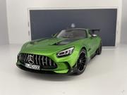 Samochody i pojazdy dla dzieci - Norev Mercedes Benz Amg Gt Black Series Hell 1:18 183903 - miniaturka - grafika 1