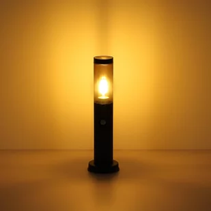 Lampa cokołowa Boston z gniazdami i czujnikiem - Lampy ogrodowe - miniaturka - grafika 1