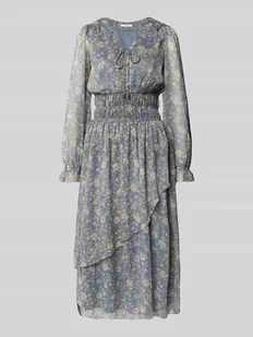 Sukienka szyfonowa taliowana z kwiatowym wzorem na całej powierzchni model ‘LIVY DRESS’ - Sukienki - miniaturka - grafika 1