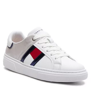 Buty dla dziewczynek - Sneakersy Tommy Hilfiger Flag Low Cut Lace-Up Sneaker T3A9-33201-1355 S White/Silver X025 - grafika 1