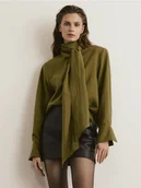 Bluzki damskie - Reserved - Bluzka z kokardą - oliwkowy - miniaturka - grafika 1