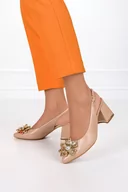 Czółenka - Beżowe czółenka skórzane na klocku z odkrytą piętą kryształki PRODUKT POLSKI Casu 2498 - miniaturka - grafika 1