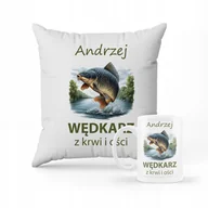 Gadżety dla niej i dla niego - ZESTAW PODUSZKA + KUBEK Prezent dla wędkarza + IMIĘ 6 - miniaturka - grafika 1