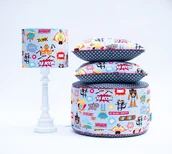 Wyposażenie pokoiku dziecięcego - Poduszki ozdobne dwustronna superbohaterowie - miniaturka - grafika 1