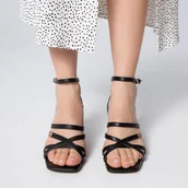 Półbuty męskie - Damskie sandały ze skóry z paseczkami na szpilce - miniaturka - grafika 1