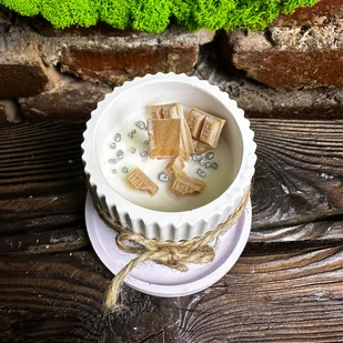 Świeca sojowa "Milk chocolate" w gipsowym kubku - Świece - miniaturka - grafika 1