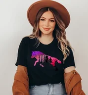 Koszulki i topy damskie - damska czarna koszulka z wilkiem las - miniaturka - grafika 1