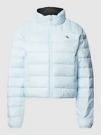 Kurtki damskie - Kurtka pikowana z detalem z logo - miniaturka - grafika 1