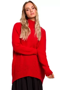 Swetry damskie - M468 Sweter półgolf z asymetrycznym dołem - czerwony - grafika 1