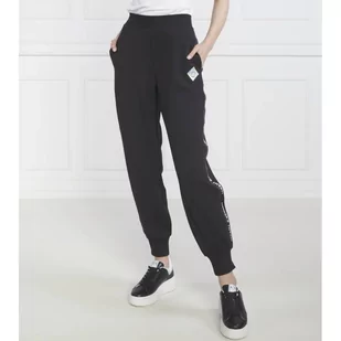 Armani Exchange Spodnie dresowe | Regular Fit - Dresy damskie - miniaturka - grafika 1