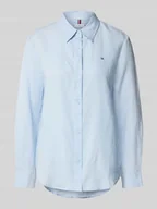 Bluzki damskie - Bluzka koszulowa o kroju regular fit z czystego lnu - miniaturka - grafika 1