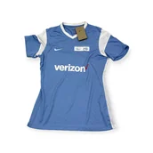Bluzki damskie - Bluzka sportowa na krótki rękaw damska Nike DRI-FIT Verizon M - miniaturka - grafika 1