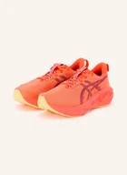 Moda i Uroda OUTLET - Asics Buty Do Biegania Novablast 5 rot - miniaturka - grafika 1