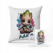 Gadżety dla niej i dla niego - ZESTAW PODUSZKA + KUBEK Groot + IMIĘ 2 - miniaturka - grafika 1