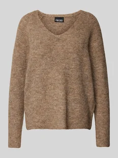 Sweter z dzianiny o kroju regular fit z dekoltem w serek model ‘ELLEN’ - Swetry damskie - miniaturka - grafika 1
