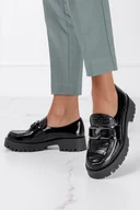 Mokasyny damskie - Czarne mokasyny lakierowane na platformie ze srebrnym łańcuchem POLSKA SKÓRA Casu 20089-41 - miniaturka - grafika 1