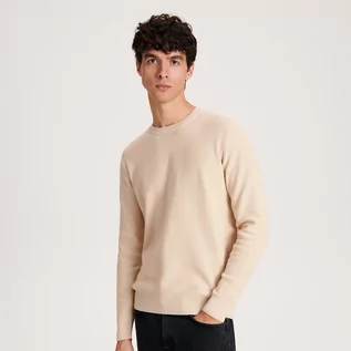 Swetry męskie - Reserved - Bawełniany sweter - Kremowy - grafika 1