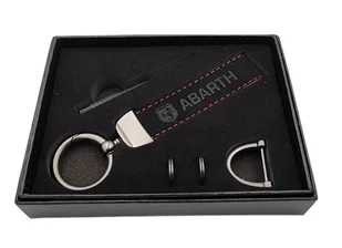 ABARTH BRELOK samochodowy ABARTH BRELOCZEK do kluczy + pudełko na prezent - Akcesoria motoryzacyjne ABARTH BRELOK samochodowy ABARTH BRELOCZEK do kluczy + pudełko na prezent - Akcesoria motoryzacyjne - miniaturka - grafika 1