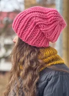 Czapki damskie - Gruba zimowa czapka z wełny peruwiańskiej landrynkowy róż - miniaturka - grafika 1