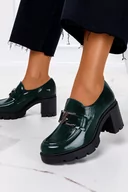 Mokasyny damskie - Zielone mokasyny lakierowane na słupku z łańcuchem POLSKA SKÓRA Casu 20097 - miniaturka - grafika 1