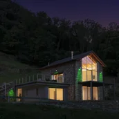 Lampy ogrodowe - Naświetlacz LEDVANCE SMART+ WiFi, RGBW czarny 50W - miniaturka - grafika 1