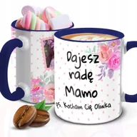 Kubki - Kubek Z Nadrukiem PREZENT DLA MAMY IMIĘ Granatowo Biały Kreator - miniaturka - grafika 1