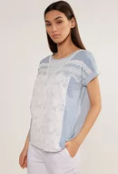 Koszulki i topy damskie - Bawełniany t-shirt z wzorzystym panelem - Monnari - miniaturka - grafika 1
