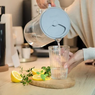 Wessper AquaClassic Crystalline 2,5L Szary szklany dzbanek filtrujący z 12 wkładami - Dzbanki filtrujące - miniaturka - grafika 8