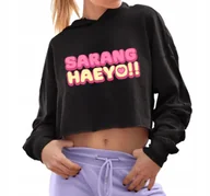 Bluzy damskie - Bluza Damska Czarna Krótka Z Kapturem SARANG HAEYO Crop Hit KPOP - Rozm L - miniaturka - grafika 1