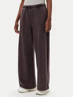 Spodnie sportowe damskie - Gap Spodnie dresowe 672610-02 Brązowy Baggy Fit - miniaturka - grafika 1