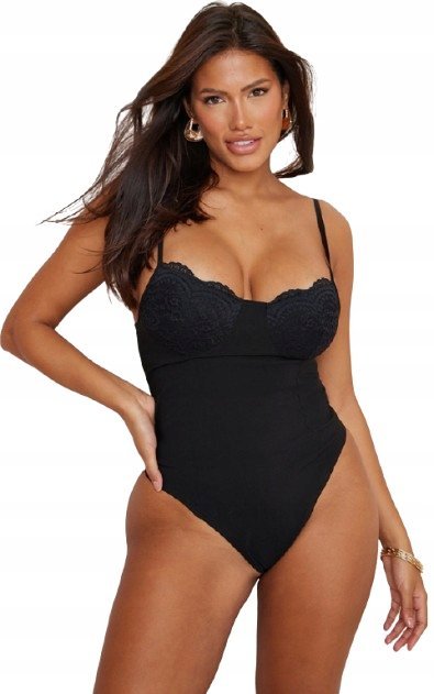 PRETTYLITTLETHING CZARNE BODY Z KORONKĄ XL MVB