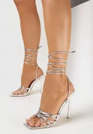 Sandały damskie - Srebrne Sandały na Szpilce z Wiązaniem Wokół Kostki i Kwadratowym Noskiem Arelvin - miniaturka - grafika 1