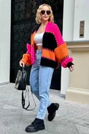 Swetry damskie - Krótki kardigan oversize - fuksja/pomarańczowy One size - miniaturka - grafika 1