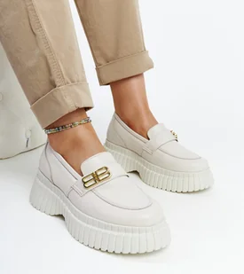 Jasnobeżowe skórzane półbuty Karino - KARINO - Półbuty damskie - miniaturka - grafika 1