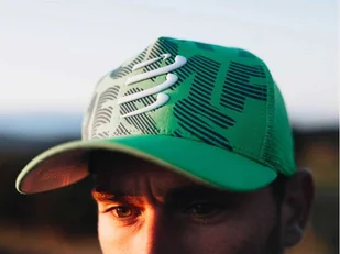 COMPRESSPORT Czapka lifestyle TRUCKER CAP summer green - Czapki i chusty sportowe męskie - miniaturka - grafika 6