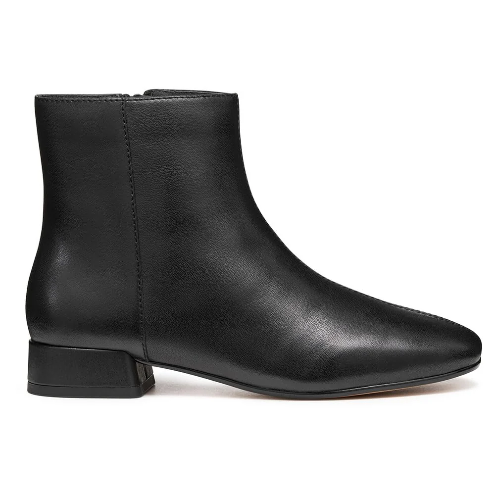 Geox Damskie buty D DHYALMA Ankle Boot, czarne, rozmiar 39 EU, czarny, 39 EU