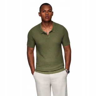 Męska dzianinowa koszulka polo bez zapięcia oliwkowa V1 OM-POSS-0157 r. M - Koszulki męskie Męska dzianinowa koszulka polo bez zapięcia oliwkowa V1 OM-POSS-0157 r. M - Koszulki męskie - miniaturka - grafika 1