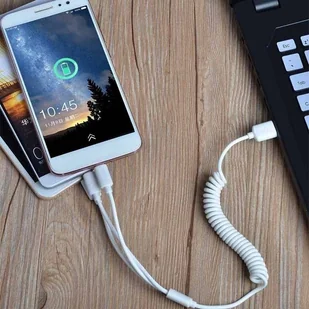 Dudao zestaw samochodowa ładowarka 2x USB 2.4A + kabel przewód USB 3w1 Lightning / Typ C / micro USB biały (R7 white) - Ładowarki do telefonów - miniaturka - grafika 5