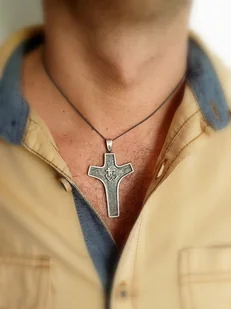 Duży krzyż - zawieszka srebrna oksydowana - Wisiorki - miniaturka - grafika 1