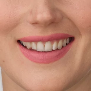 IsaDora Perfect Moisture Lipstick Refill 227 Pink Pompas - Szminki - miniaturka - grafika 3