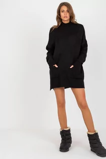 Swetry damskie - Czarny damski sweter oversize z półgolfem - grafika 1