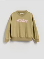 Bluzy dla dziewczynek - Reserved - Bluza z wypukłym napisem - oliwkowy - miniaturka - grafika 1